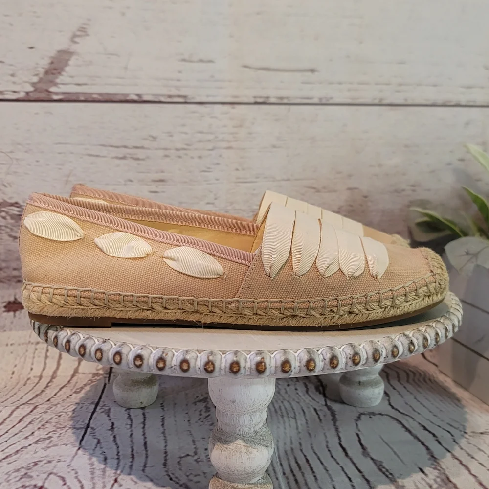Enzo Angiolini Elegant Powdered Pink Canvas Espadrille Slipon Flats Size 7M